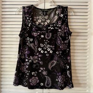 J.T.B. Sleeveless top